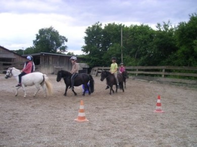 Fun4Kids Ponyreiten mit Christine in Waldenbuch