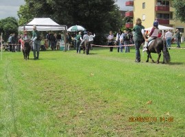 Fun4Kids Ponyreiten mit Christine in Waldenbuch