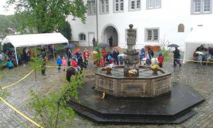 1 Mai 2015 Fun4Kids Ponyreiten im Schlosshof in Waldenbuch 1 Mai 2015 Fun4Kids Ponyreiten im Schlosshof in Waldenbuch